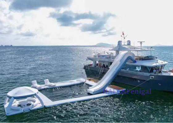 Tobogán acuático para yates, buceo, piscina, cinturón inflable, red, piscina, tumbona, plataforma flotante en el mar, bar, toldo
