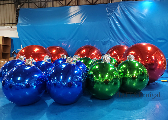 Decoración inflable personalizable con ambiente festivo, globos espejados que se pueden colgar