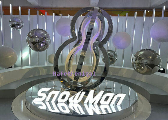 El máximo enfoque visual: La bola de espejo inflable de PVC de doble capa para un brillo y una durabilidad sin igual.